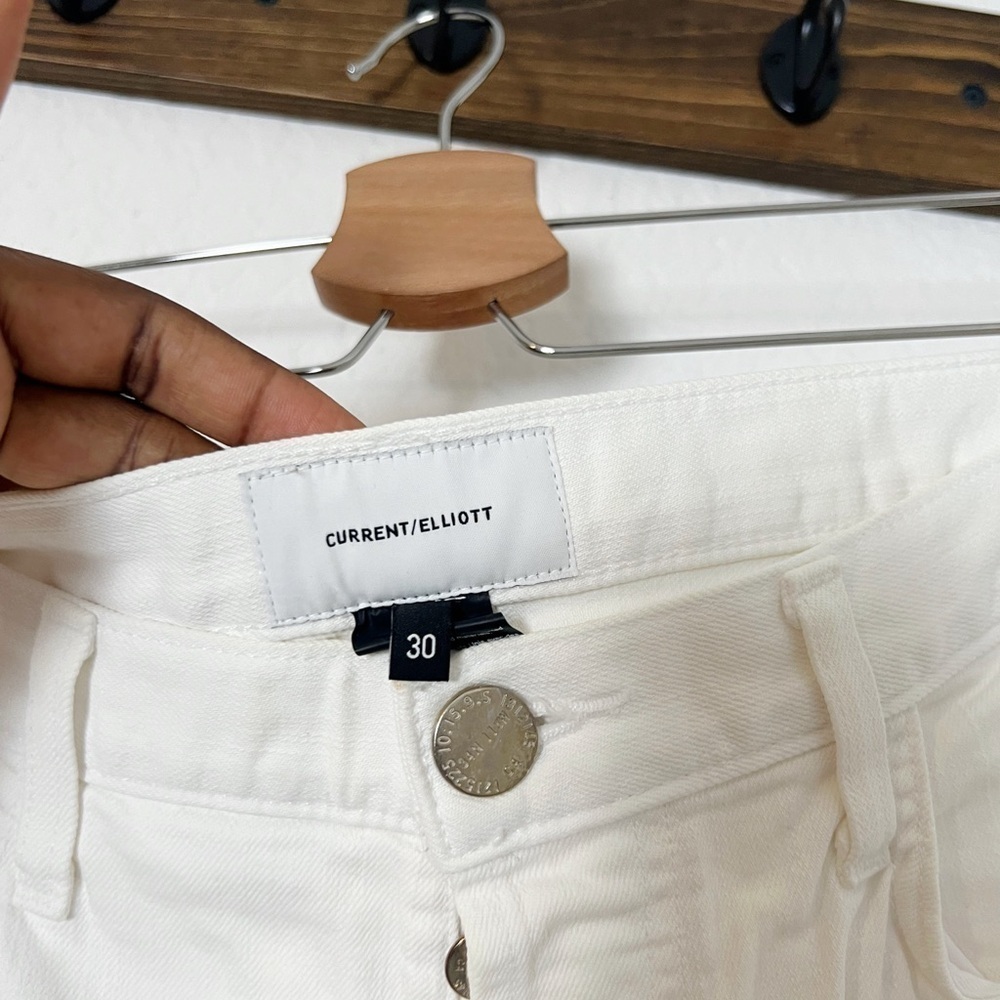 Shorts - Picture 3 of 7